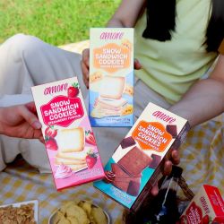 [Bundle of 3] Amore Snow Sandwich Cookies 117g